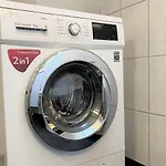 Furnished 2 Bedroom In Κόλντινγκ